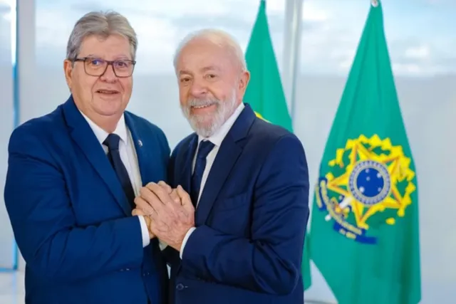 João Azevêdo promete “time em campo” para ampliar votação de Lula na Paraíba no 2º turno