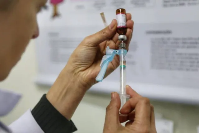 Mais de 200 mil doses de vacina para imunizar crianças contra o sarampo foram enviadas à Paraíba