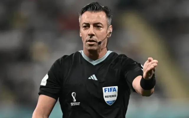 Trump admite que pediu para Fifa revisar expulsão aplicada por árbitro brasileiro